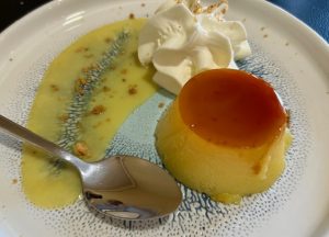 tocino de cielo au restaurant Como en Casa à Canet, financé par CREDITS ASSUR