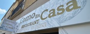 Enseigne du restaurant Como en Casa à Canet, financé par CREDITS ASSUR